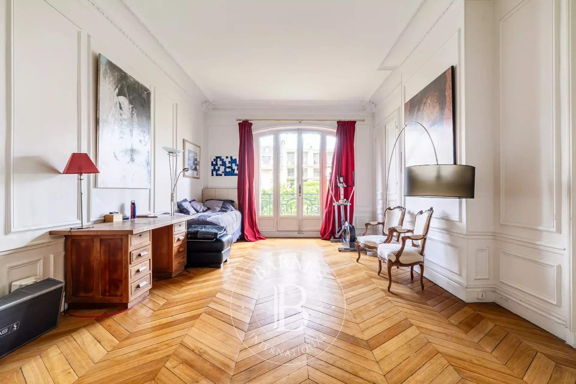 Paris  - Appartement 7 Pi&egrave;ces 4 Chambres - picture 9