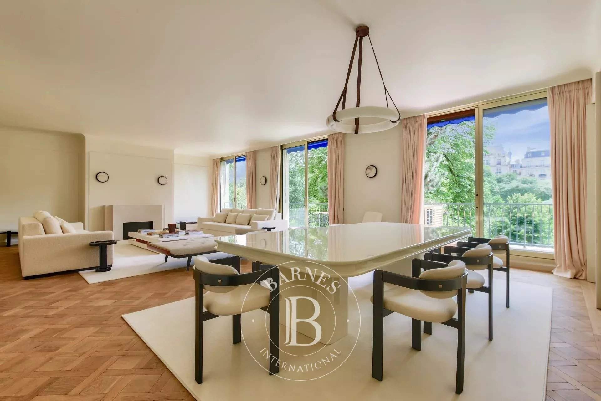 Paris  - Appartement 5 Pi&egrave;ces 4 Chambres - picture 4