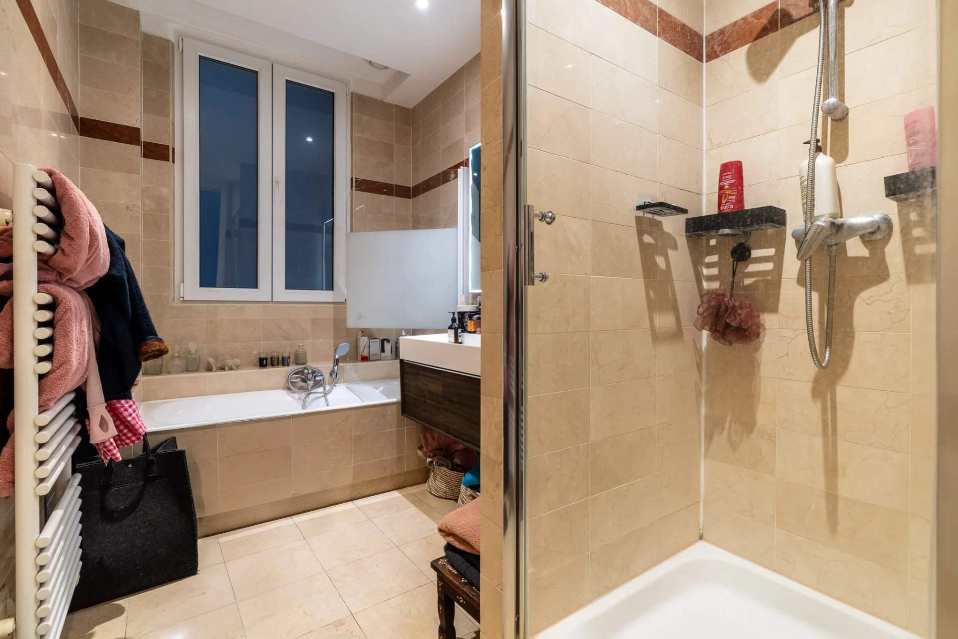 Paris  - Apartment 4 Bedrooms - picture 16