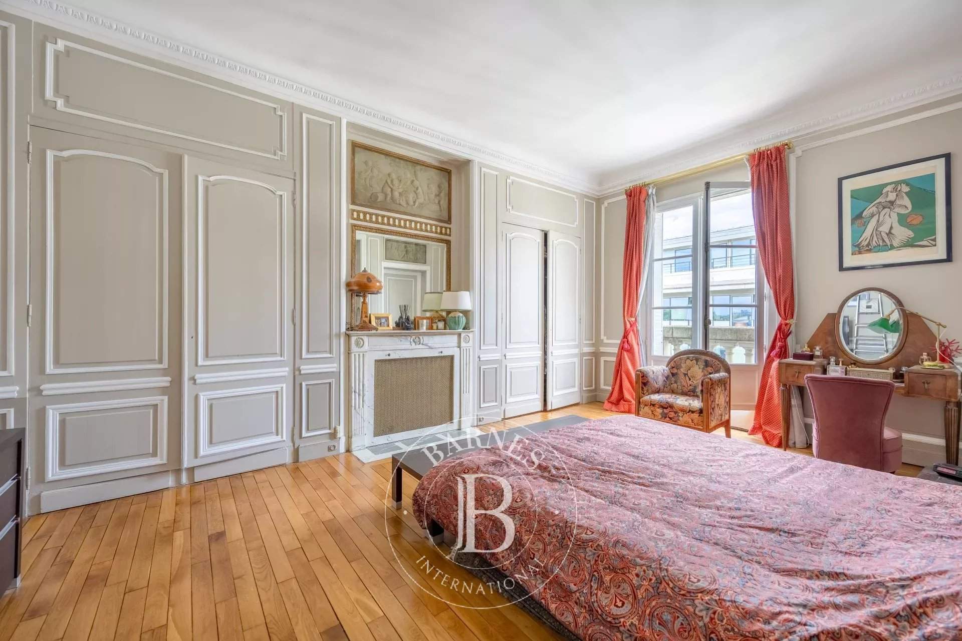 Paris  - Appartement 5 Pièces 4 Chambres - picture 9