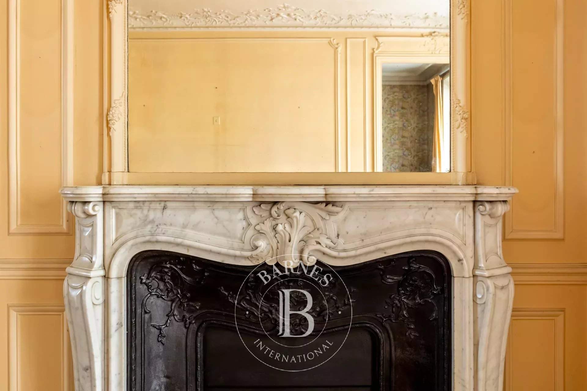 Paris  - Apartment 4 Bedrooms - picture 11