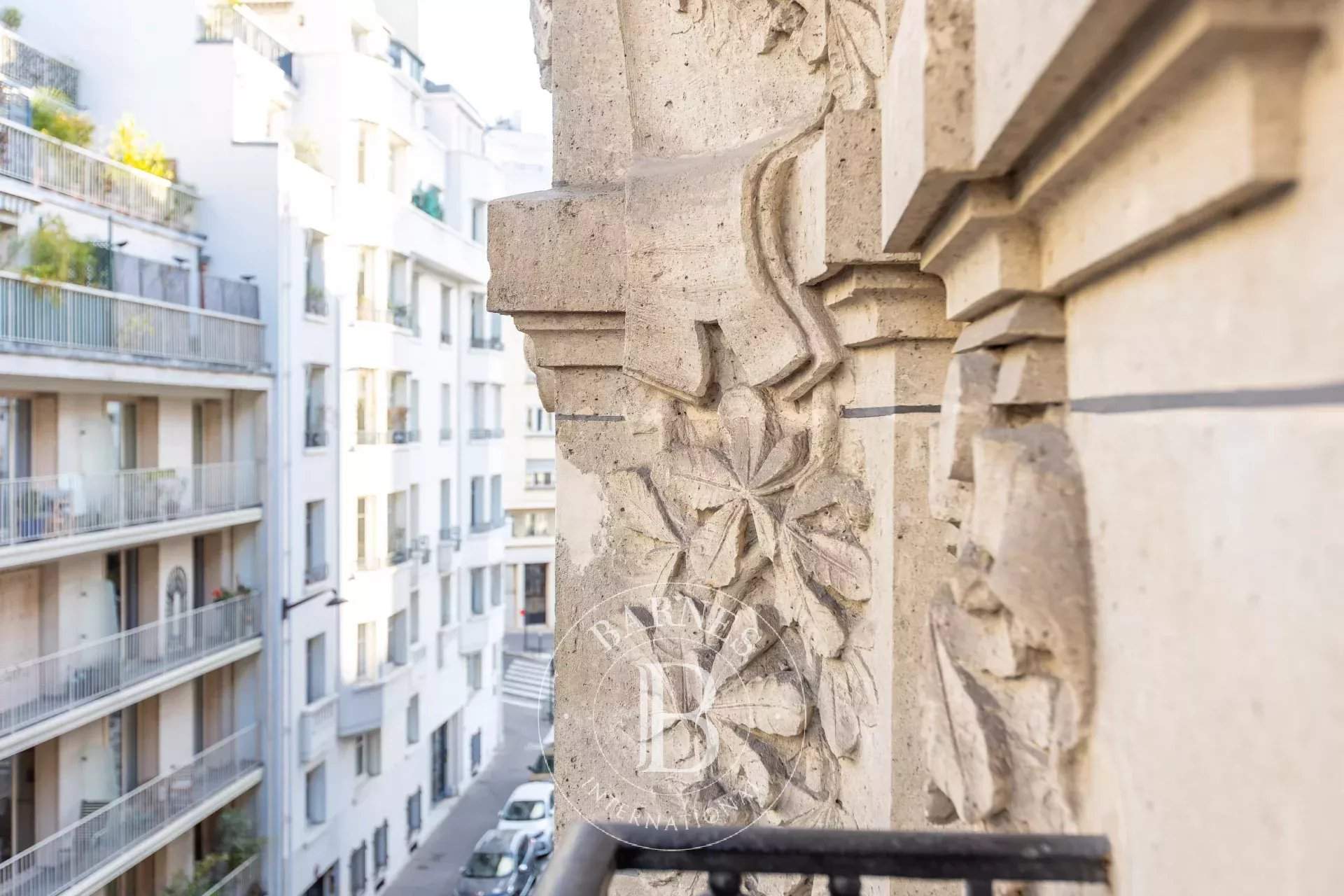 Paris  - Apartment 3 Bedrooms - picture 12