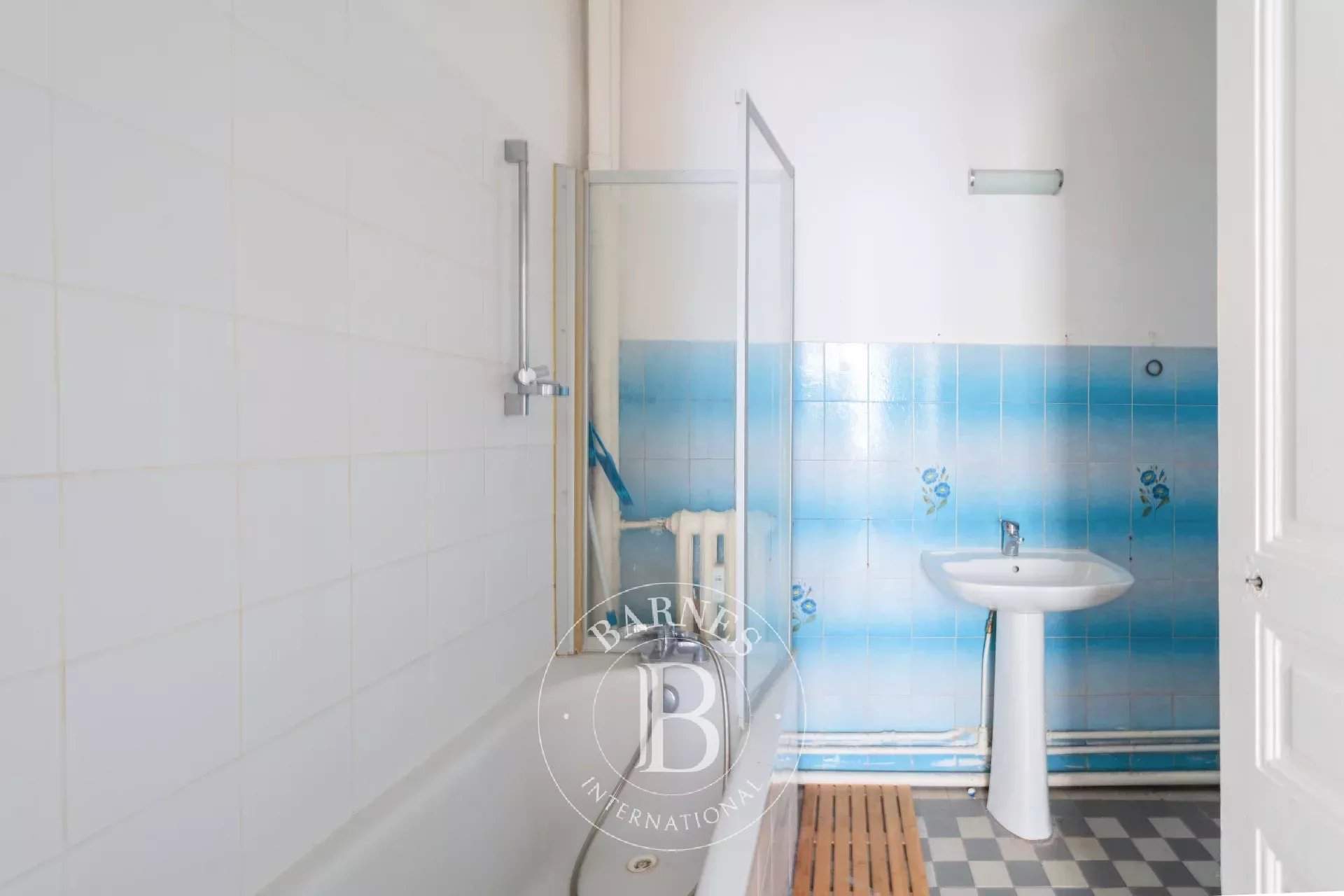 Paris  - Appartement 5 Pi&egrave;ces 3 Chambres - picture 8