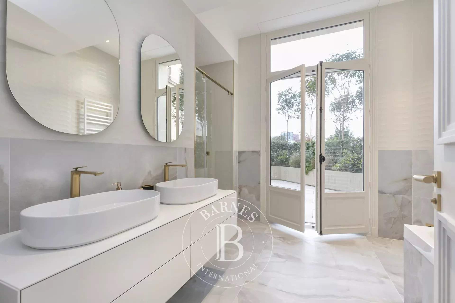 Paris  - Appartement 4 Pi&egrave;ces 2 Chambres - picture 10