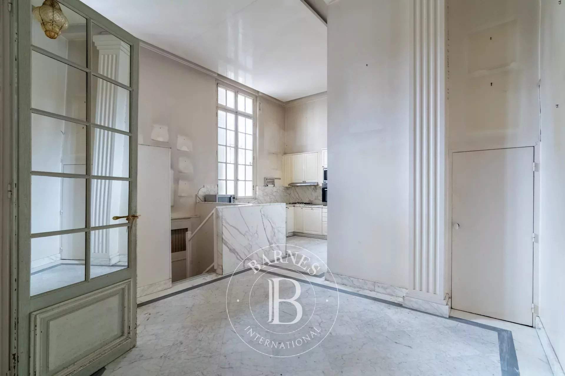 Paris  - Apartment 3 Bedrooms - picture 12