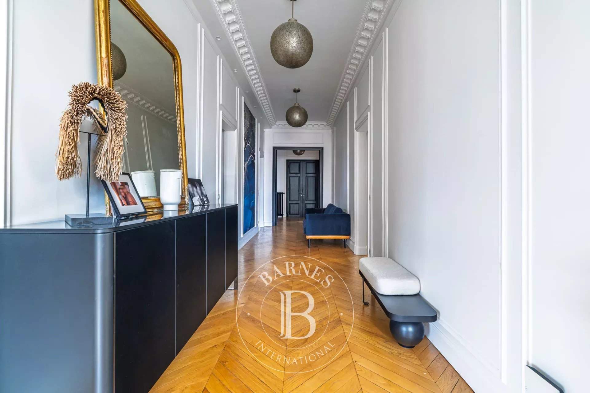 Paris  - Apartment 6 Bedrooms - picture 6