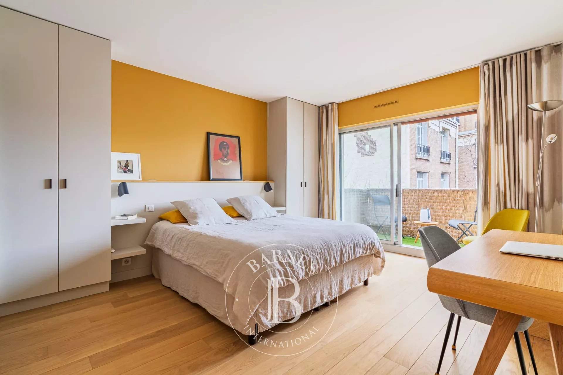 Paris  - Apartment 3 Bedrooms - picture 10