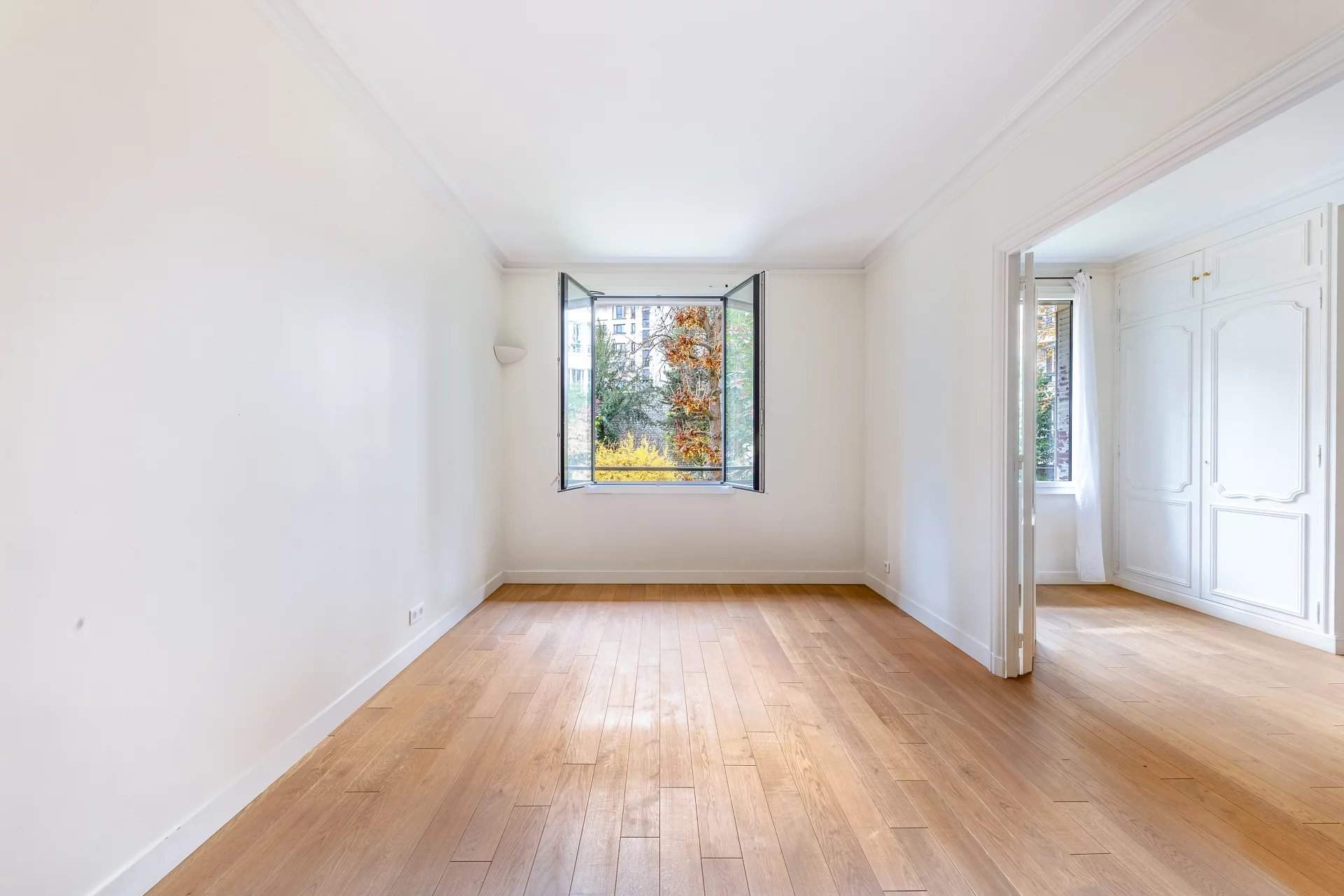 Paris  - Apartment 3 Bedrooms - picture 5