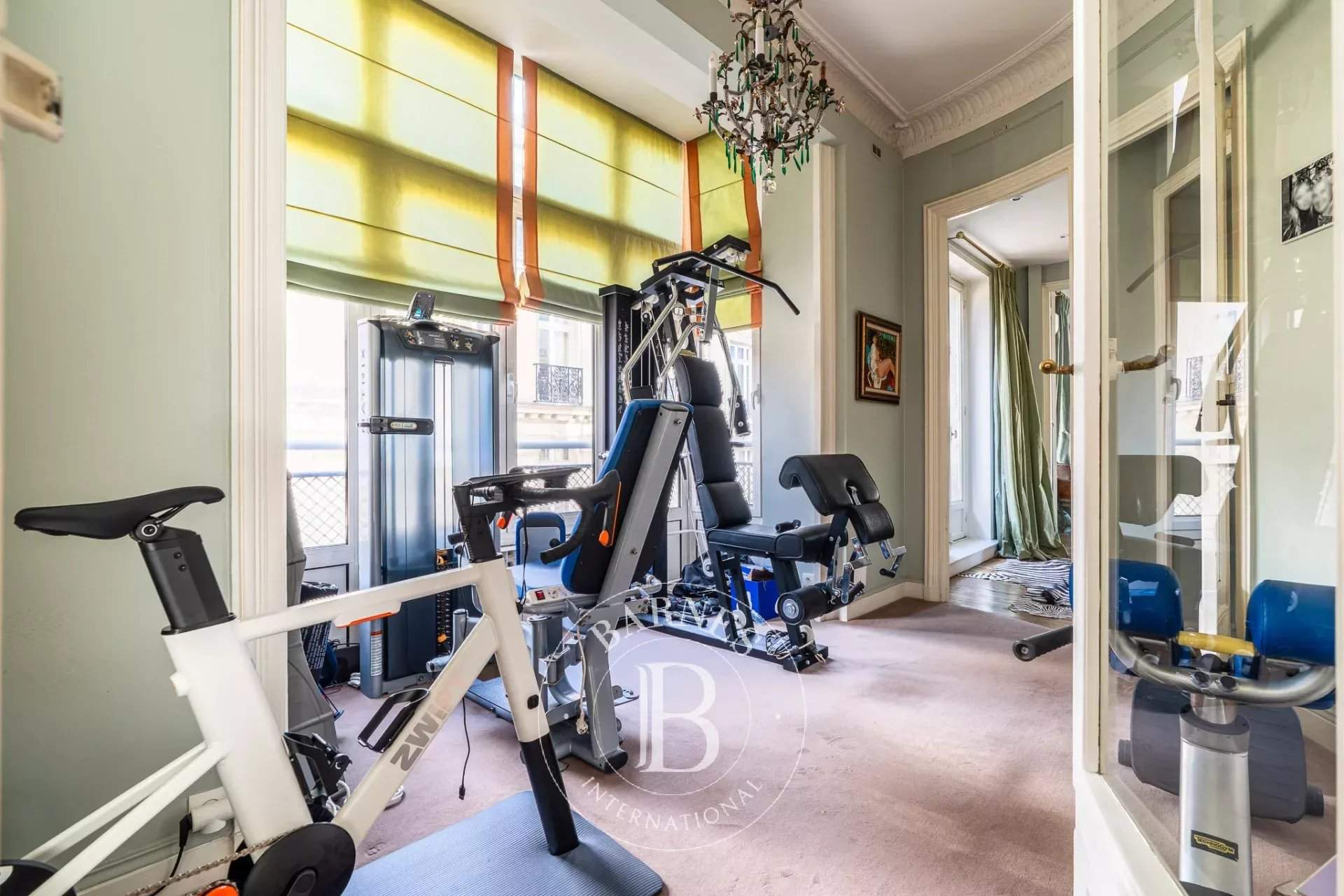 Paris  - Appartement 7 Pi&egrave;ces 4 Chambres - picture 14