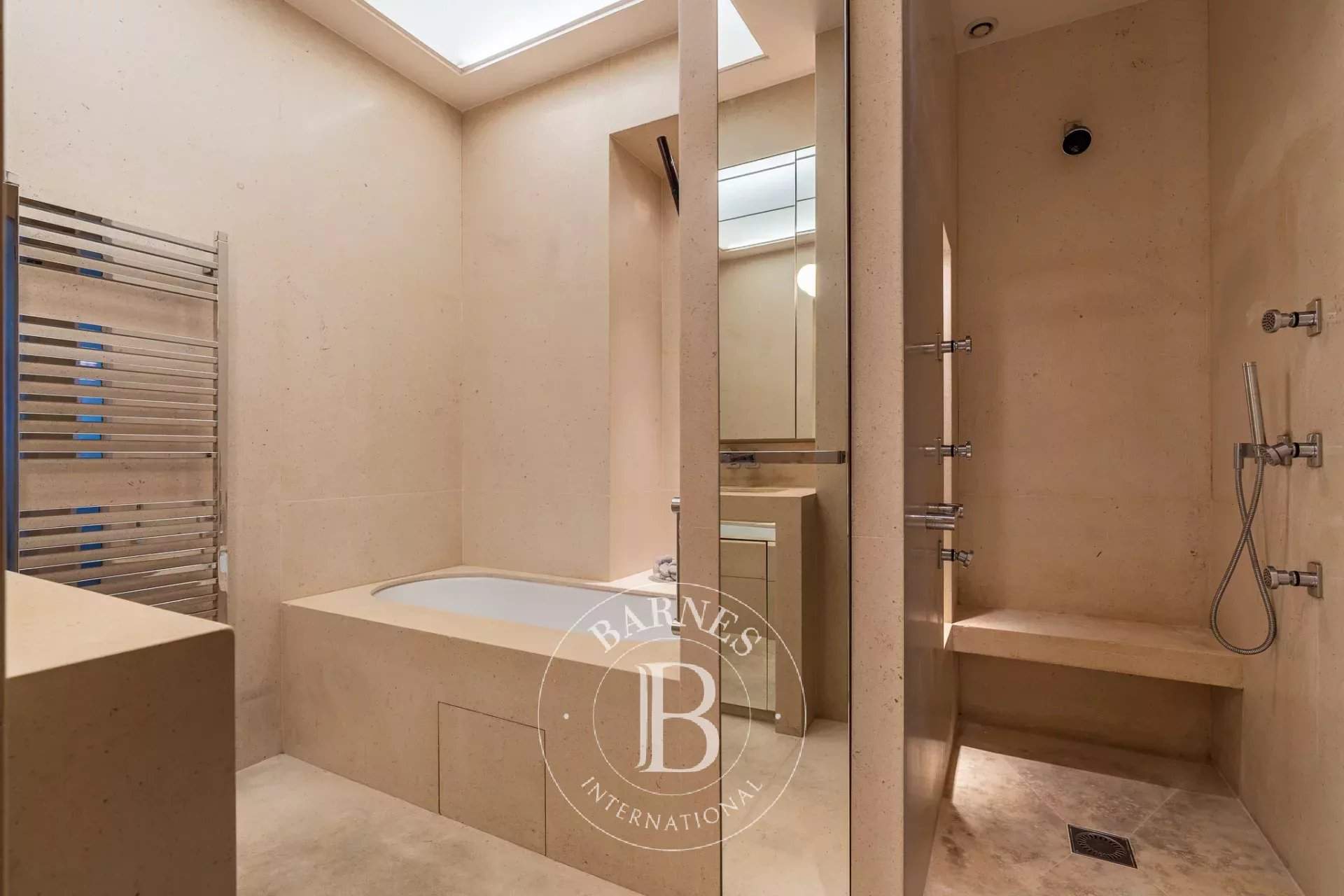 Paris  - Appartement 4 Pi&egrave;ces 2 Chambres - picture 17