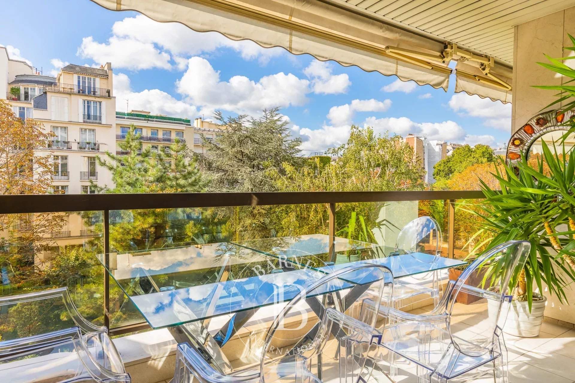 Paris  - Apartment 2 Bedrooms - picture 12