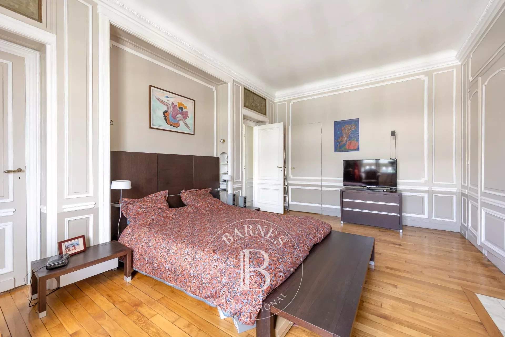 Paris  - Appartement 5 Pièces 4 Chambres - picture 10