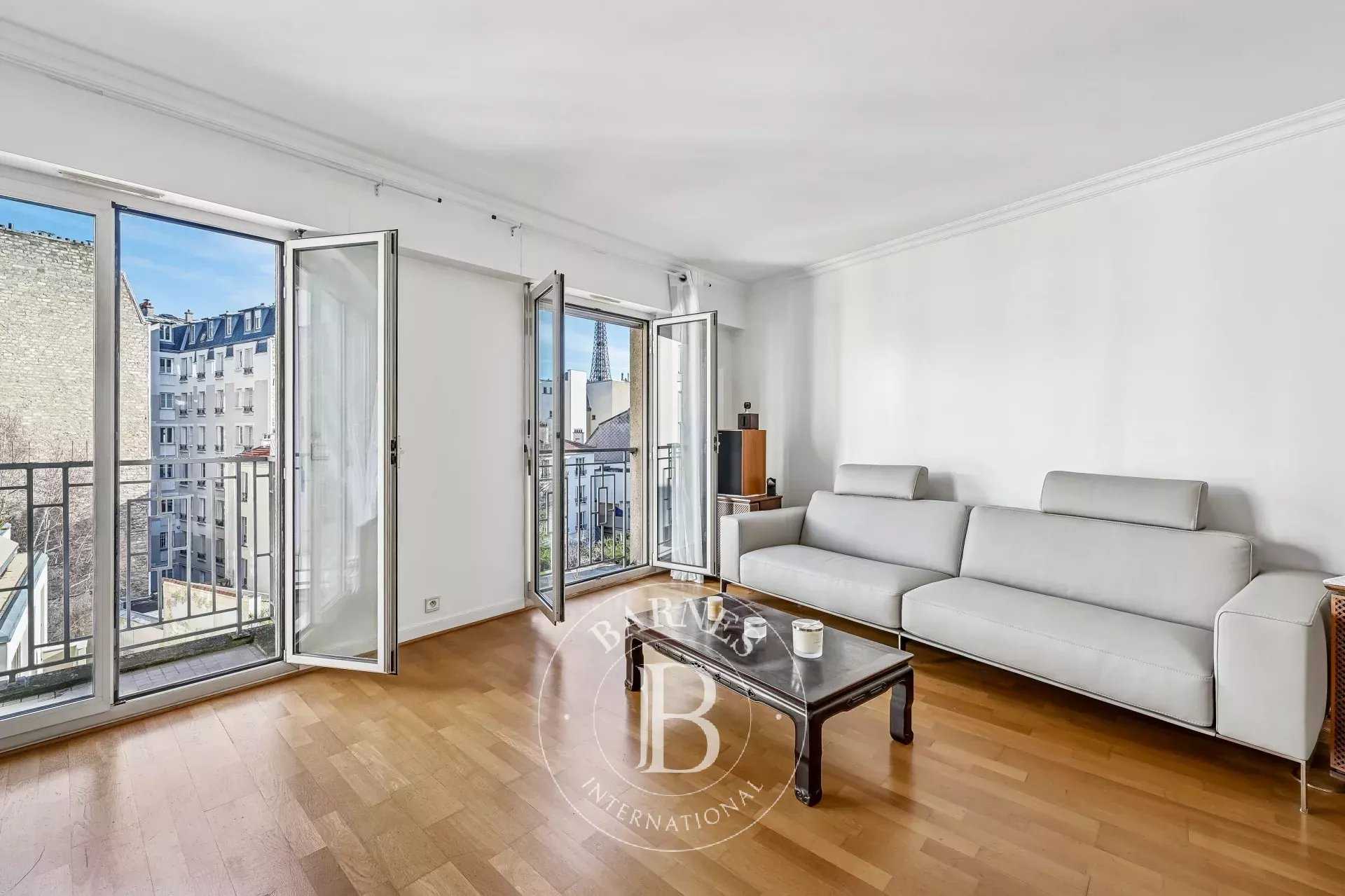 Paris  - Appartement 2 Pi&egrave;ces, 1 Chambre