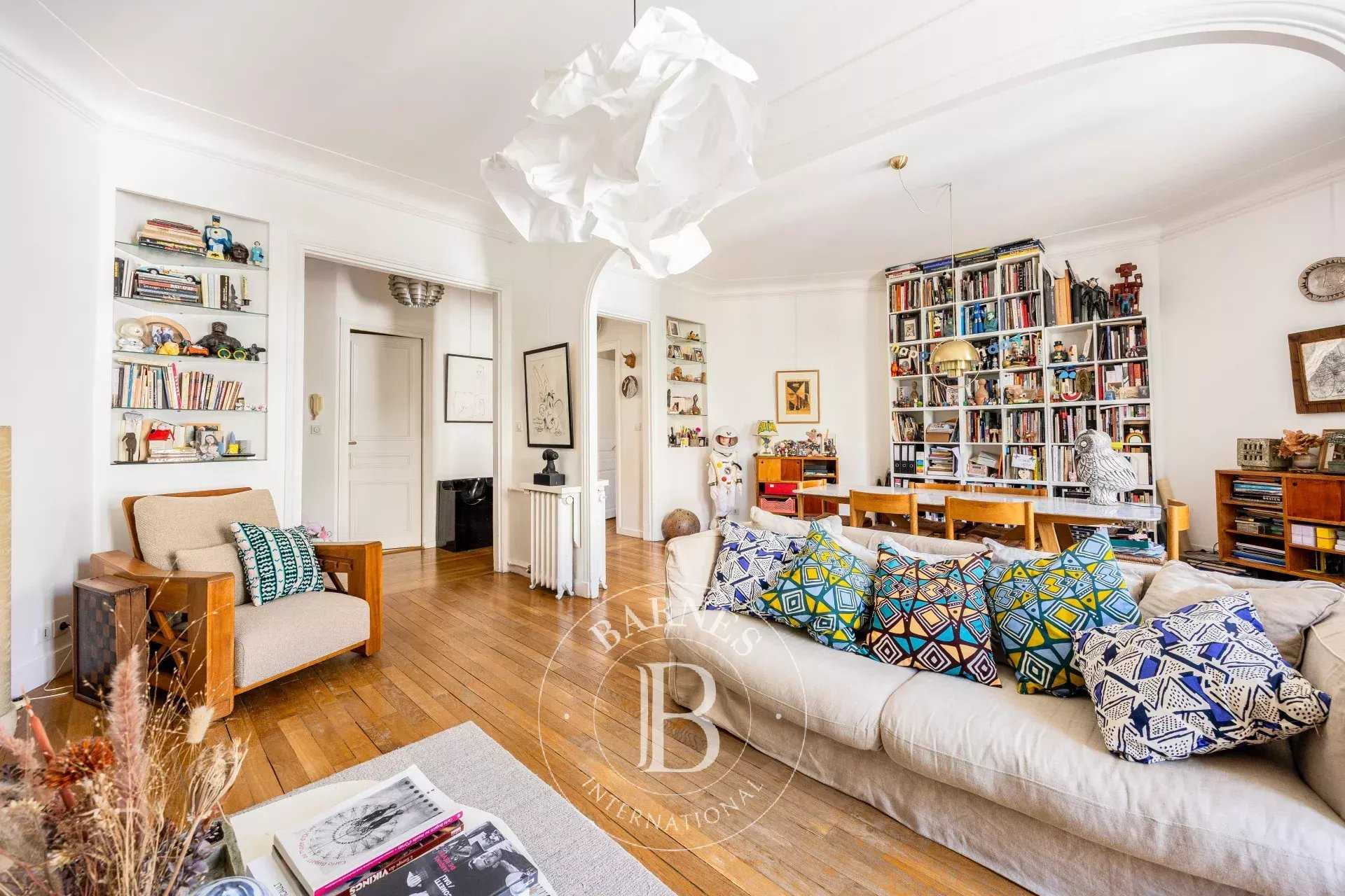 Paris  - Apartment 2 Bedrooms