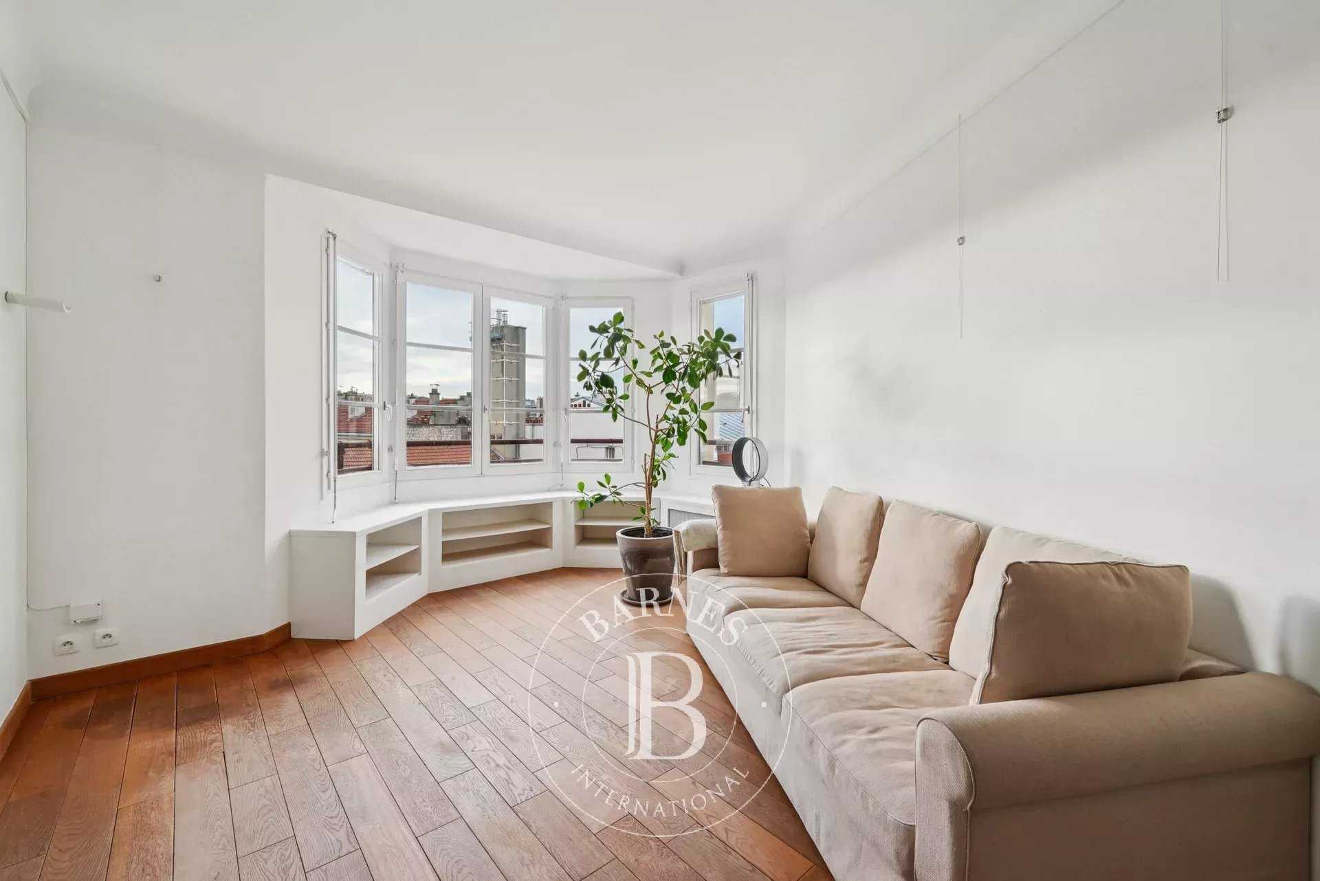 Paris  - Apartment 2 Bedrooms