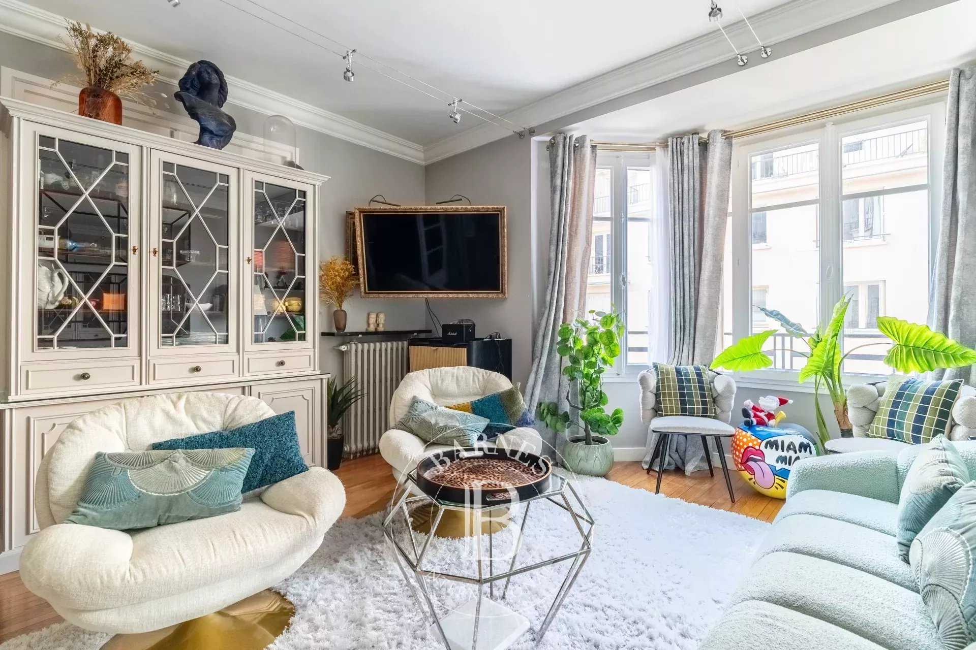 Paris  - Apartment 2 Bedrooms