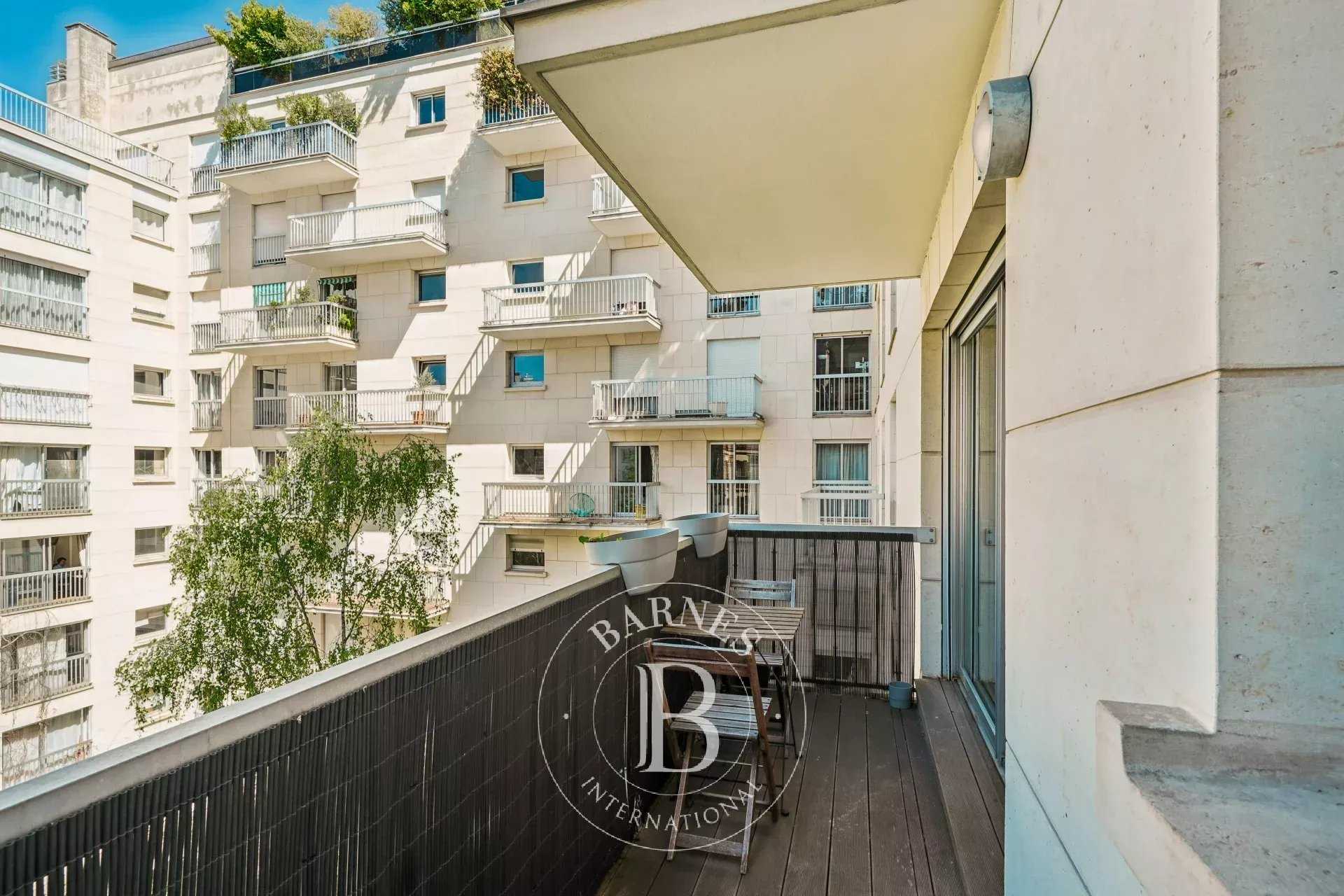 Paris  - Appartement 2 Pi&egrave;ces, 1 Chambre