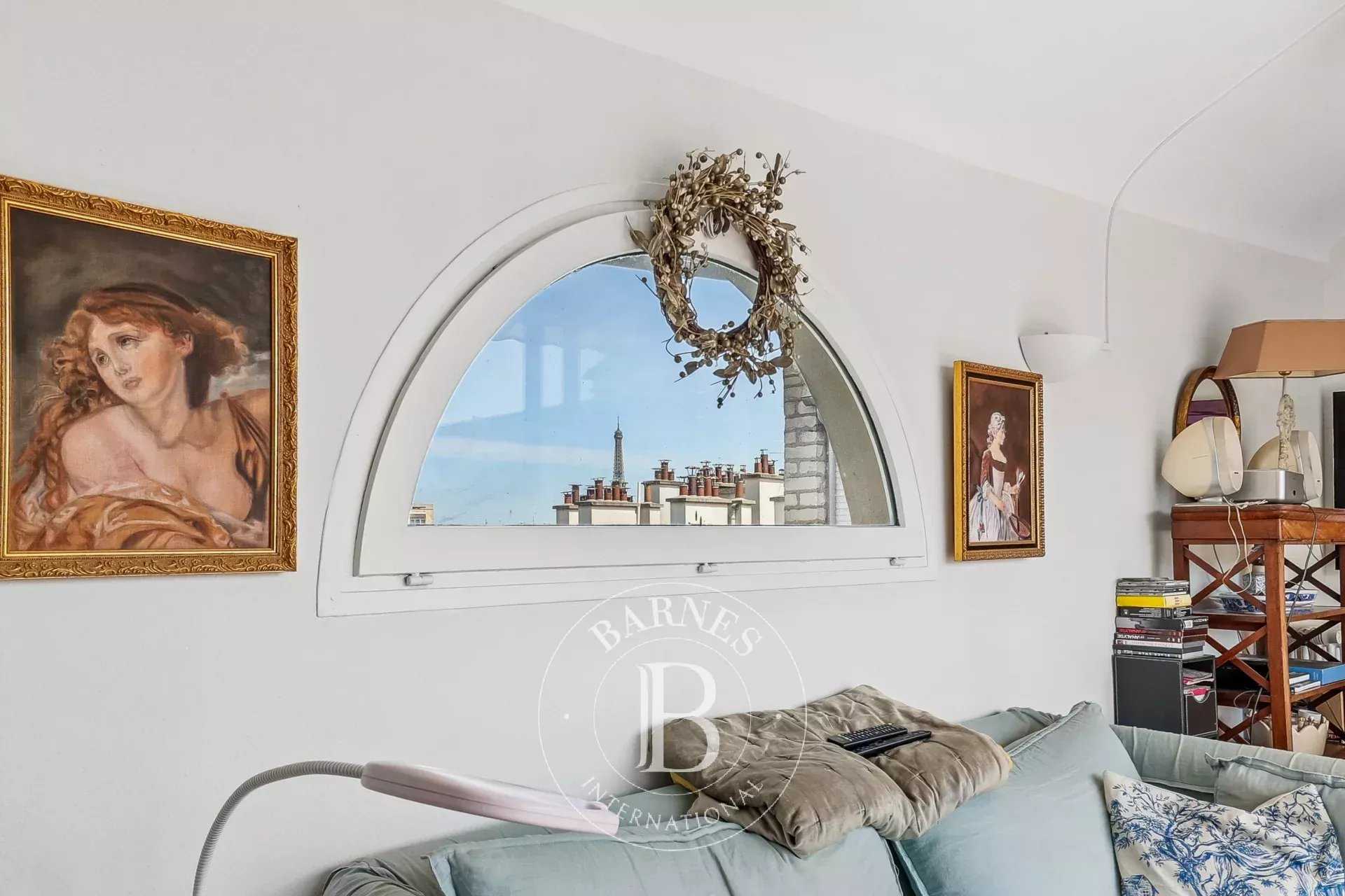 Paris  - Appartement 2 Pi&egrave;ces, 1 Chambre