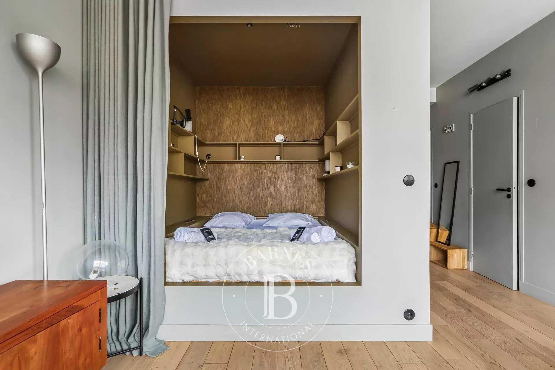 Paris  - Apartment 