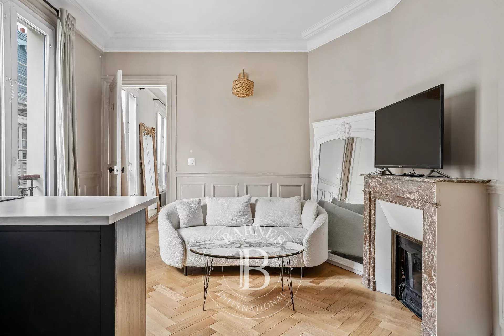 Paris  - Appartement 2 Pi&egrave;ces, 1 Chambre
