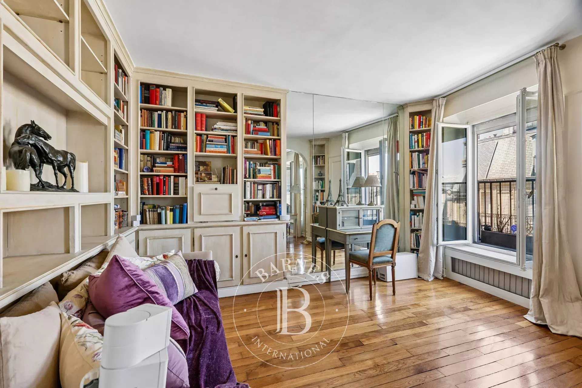 Paris  - Appartement 2 Pi&egrave;ces, 1 Chambre