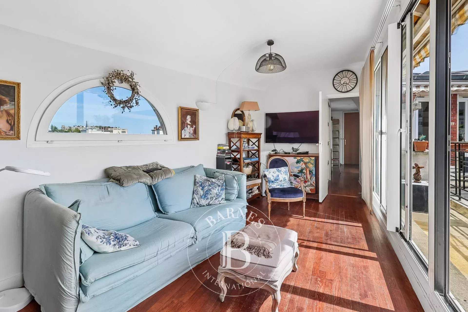 Paris  - Appartement 2 Pi&egrave;ces, 1 Chambre