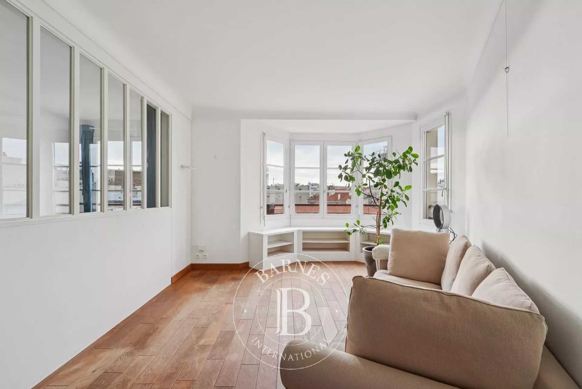 Paris  - Apartment 2 Bedrooms