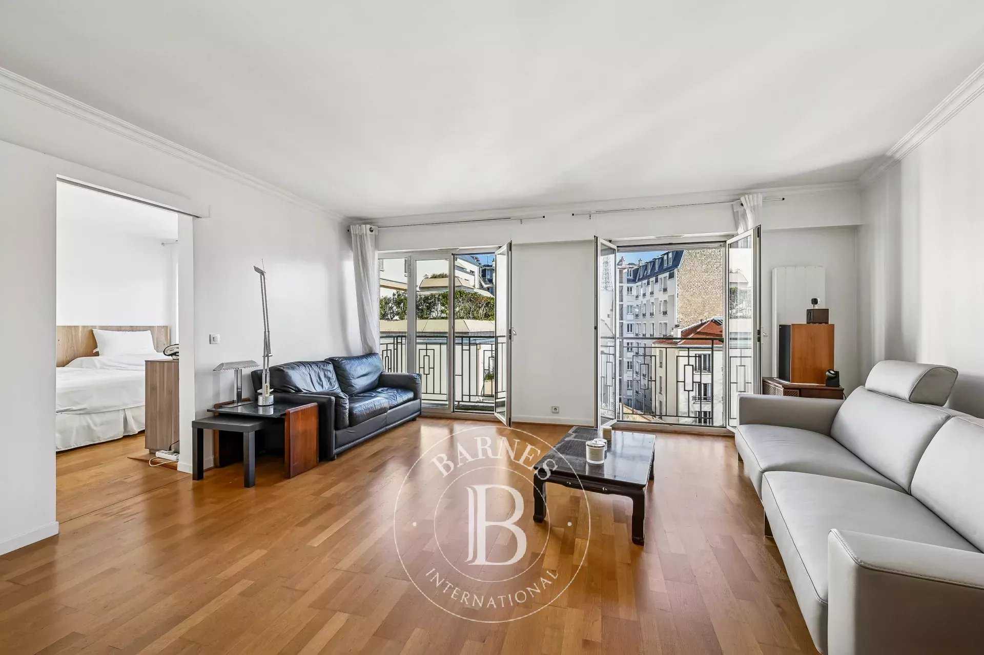 Paris  - Appartement 2 Pi&egrave;ces, 1 Chambre