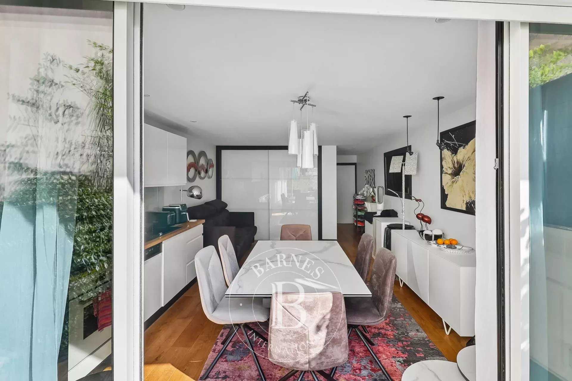 Paris  - Apartment 