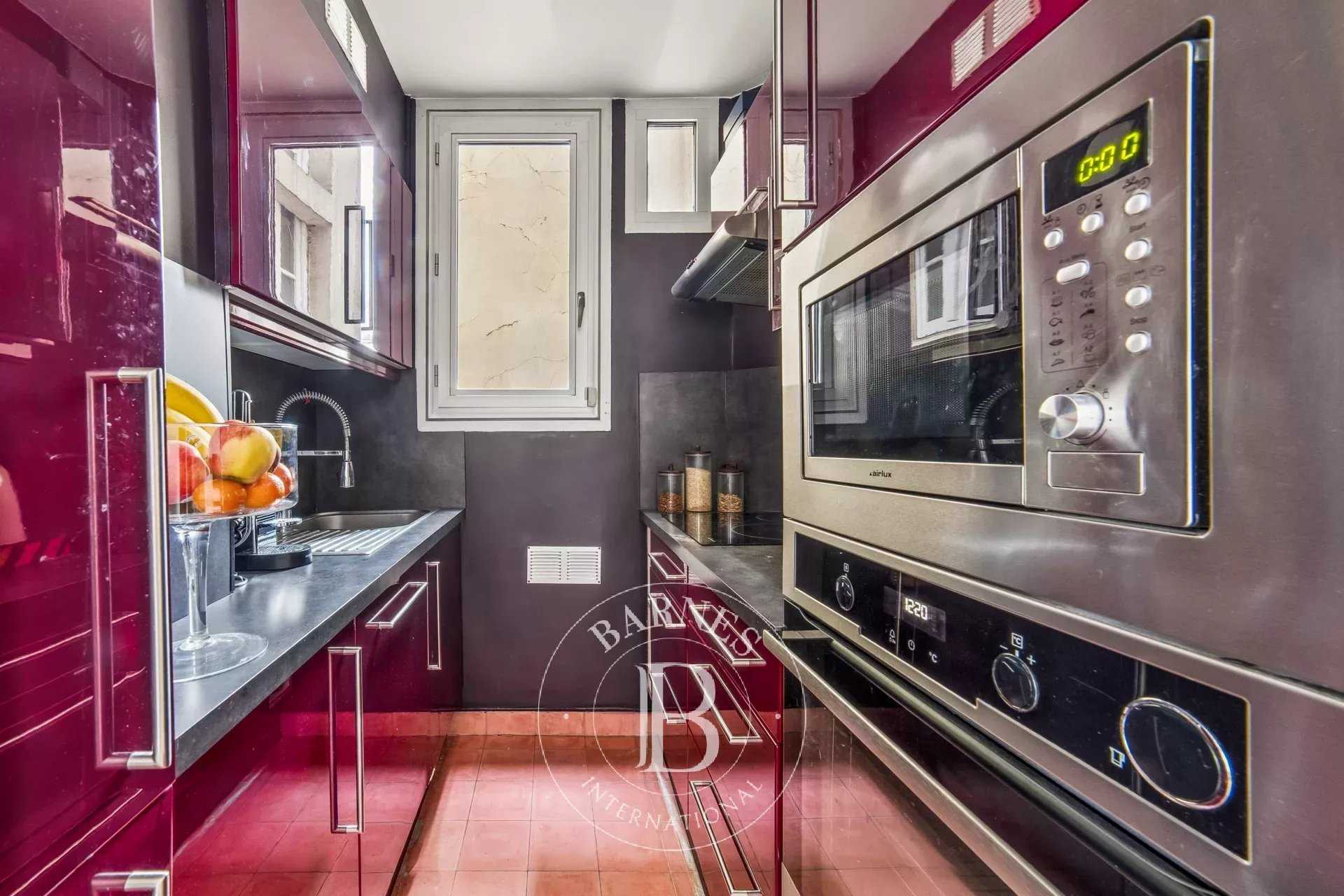 Paris  - Appartement 3 Pi&egrave;ces, 1 Chambre