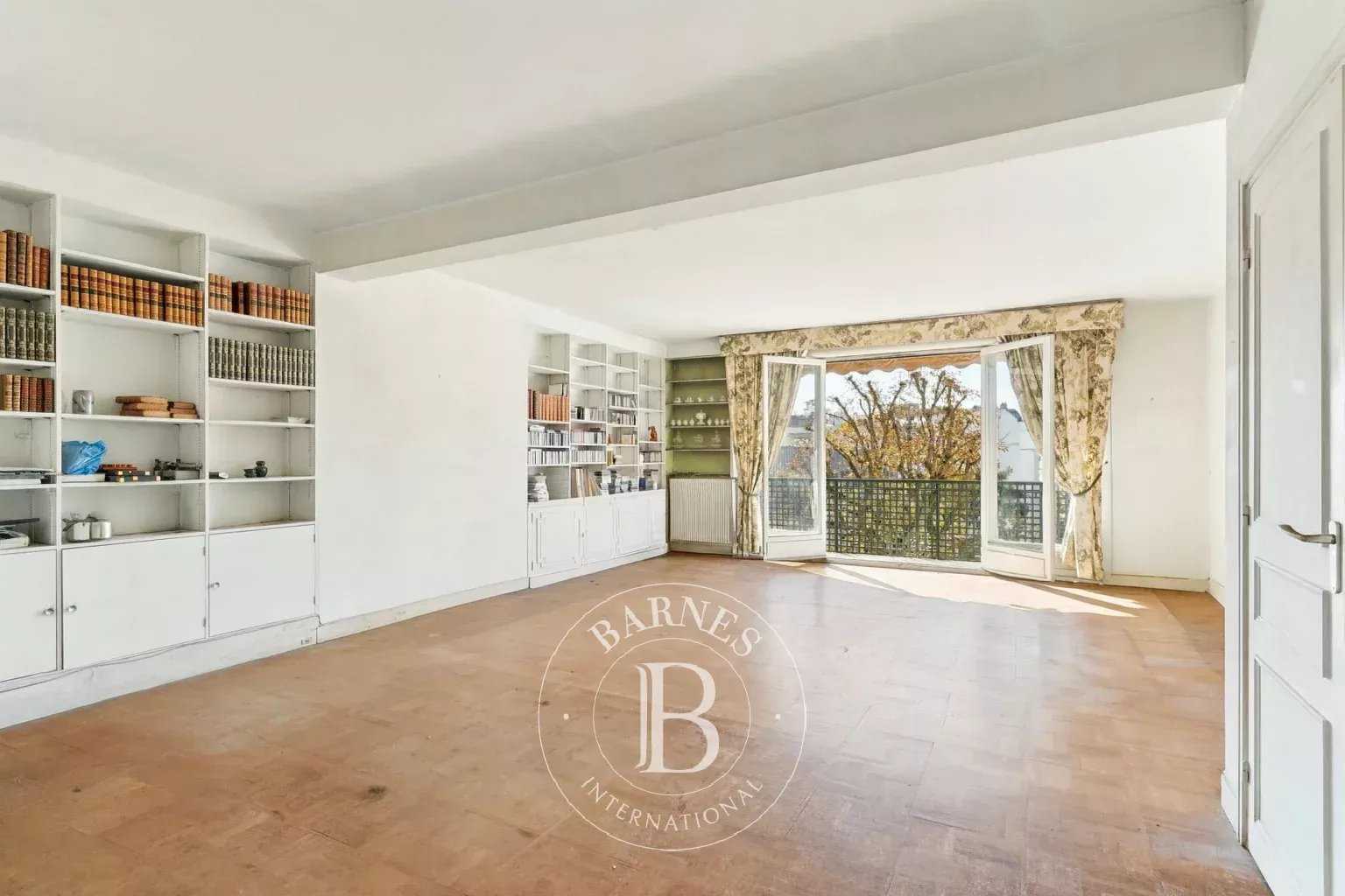 Paris  - Apartment 2 Bedrooms