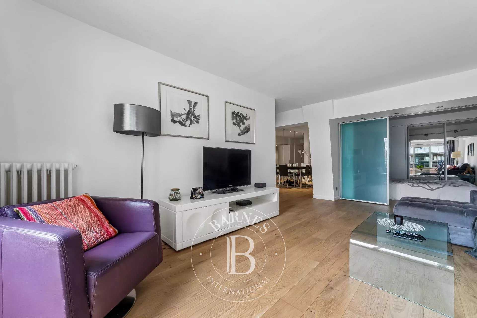 Paris  - Appartement 2 Pi&egrave;ces, 1 Chambre