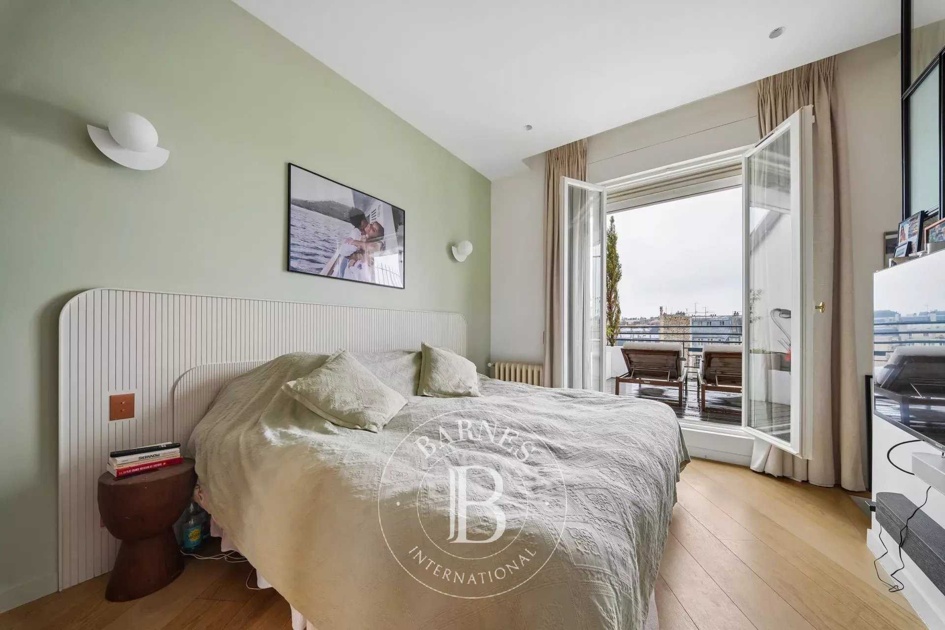 Paris  - Apartment 3 Bedrooms