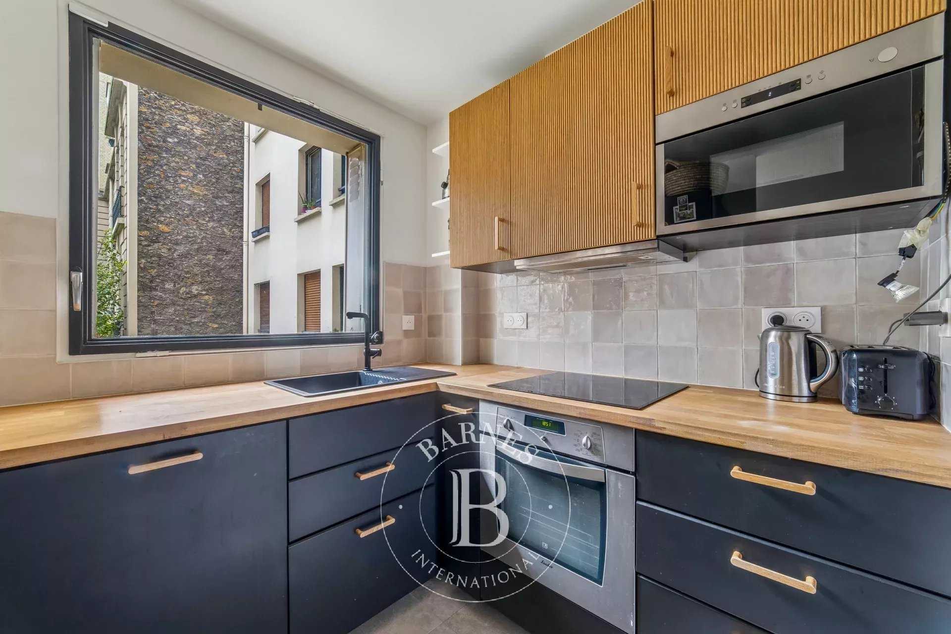 Paris  - Piso 3 Cuartos 2 Habitaciones