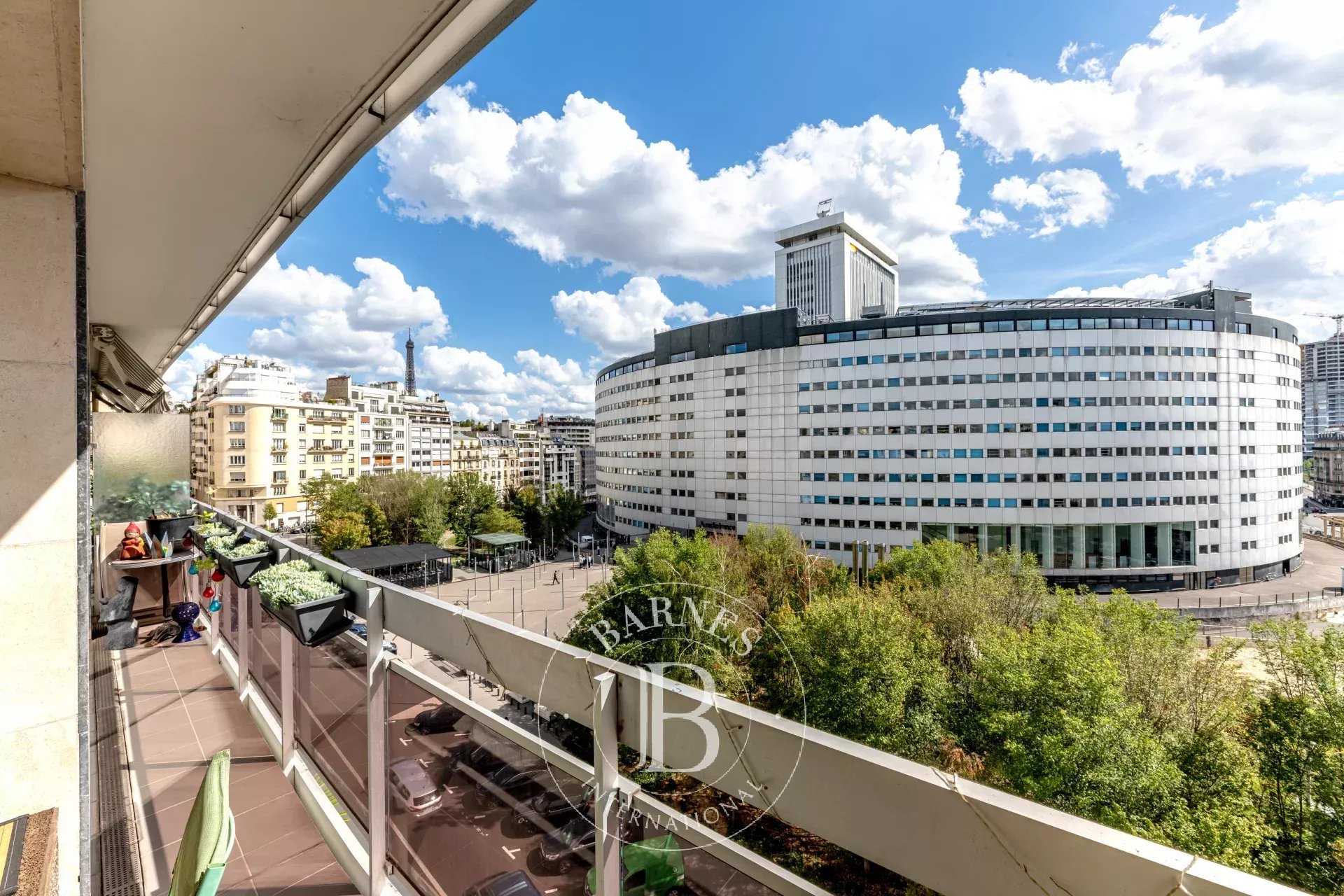 Paris  - Apartment 2 Bedrooms