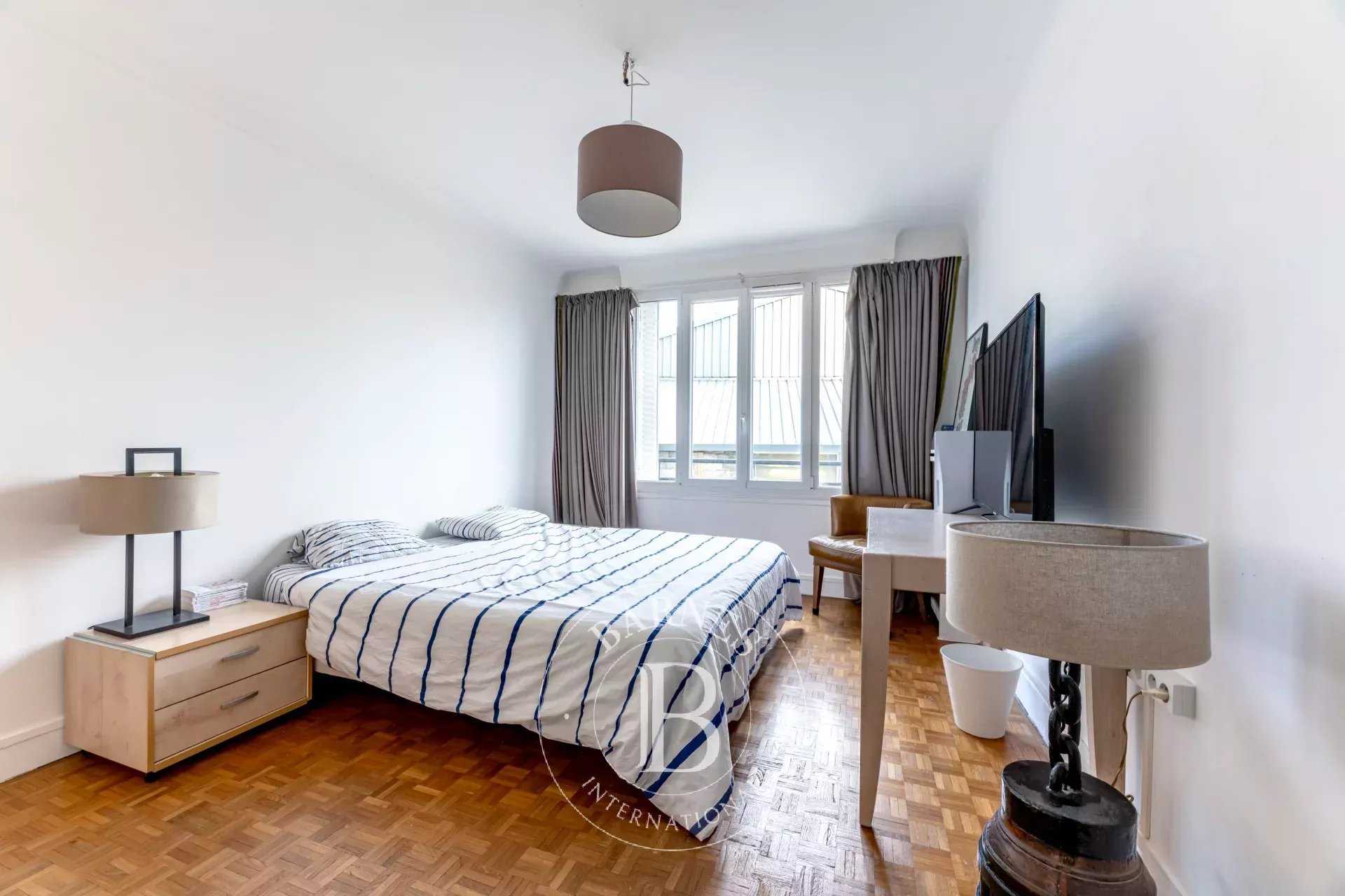 Appartement Paris 75016  -  ref 85973735 (picture 3)