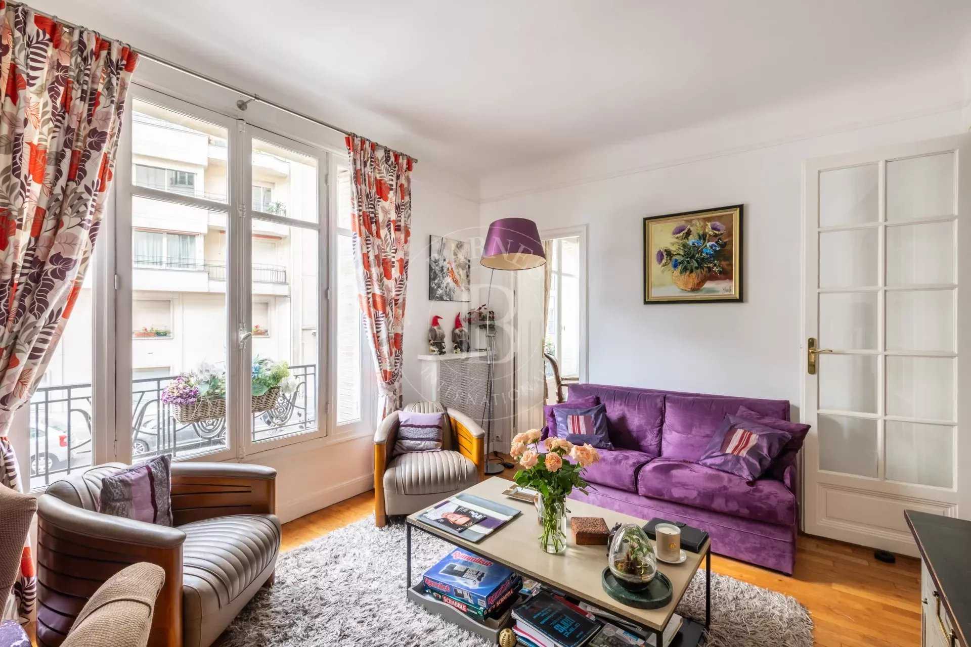 Apartment Paris 75016  -  ref 85250592 (picture 1)