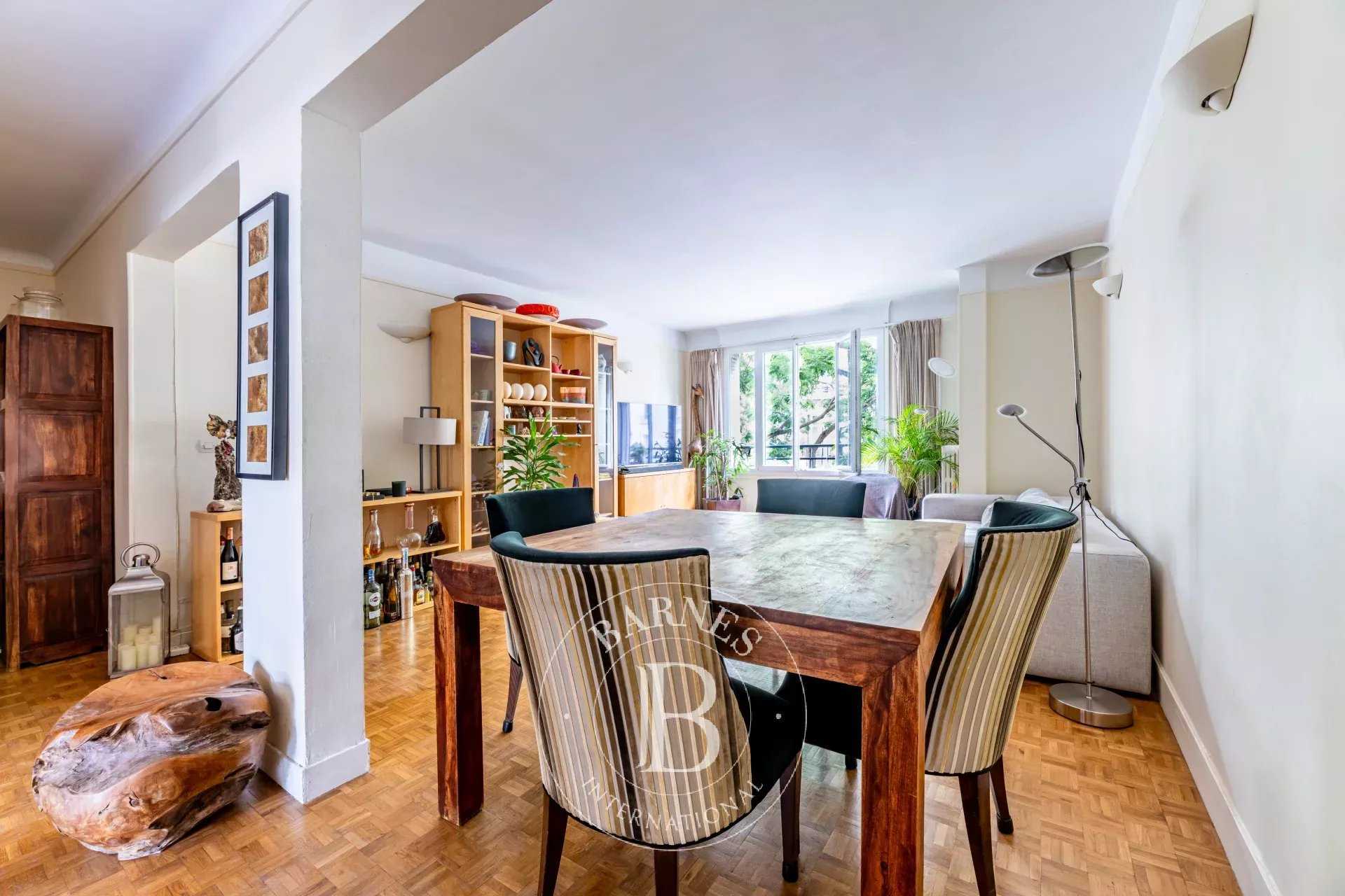 Appartement Paris 75016  -  ref 85973735 (picture 2)