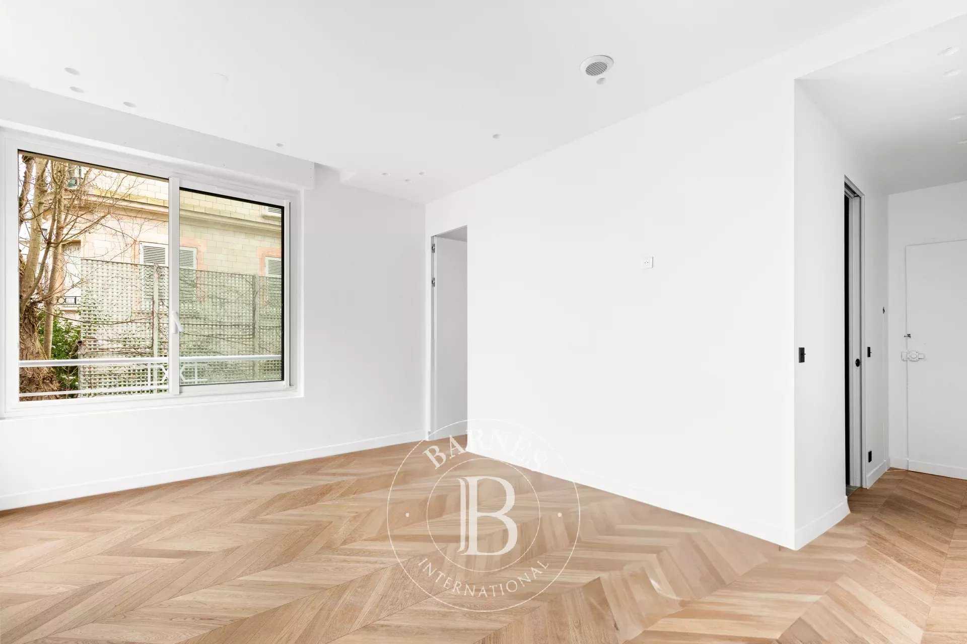 Appartement Paris 75016  -  ref 85662844 (picture 3)
