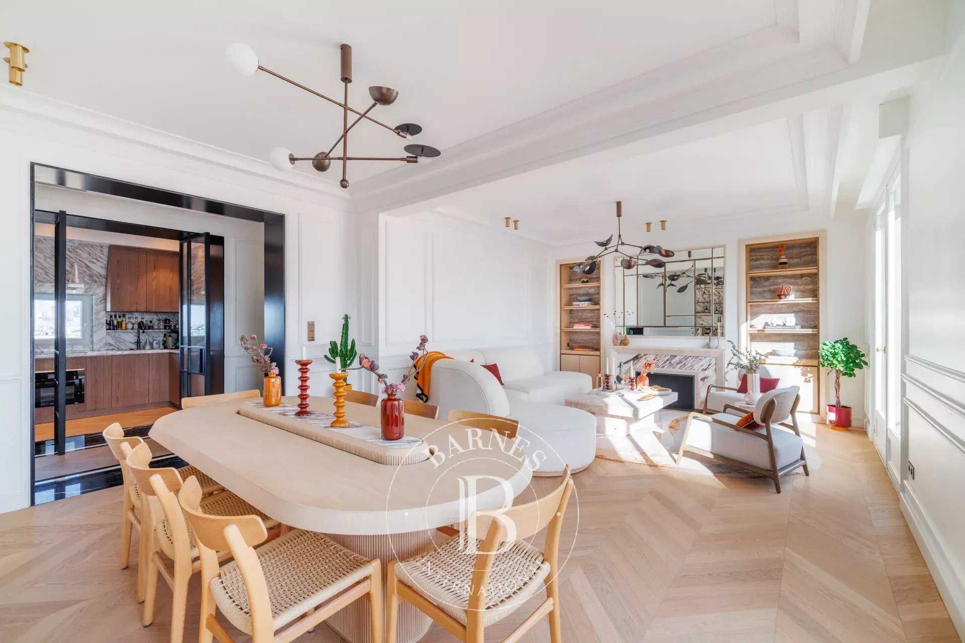 Apartment Paris 75016  -  ref 83594443 (picture 2)