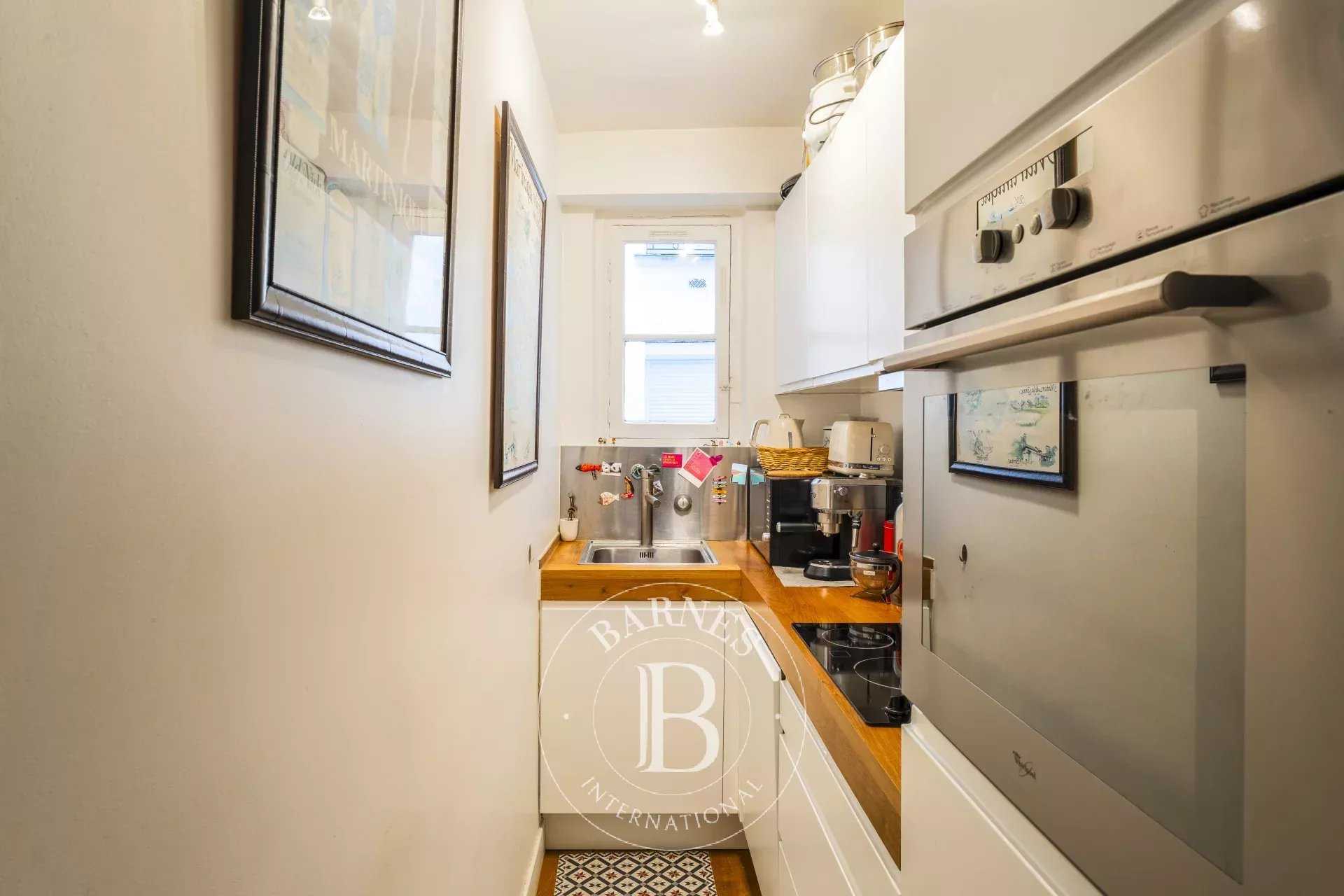 Apartment Paris 75016  -  ref 85963736 (picture 3)