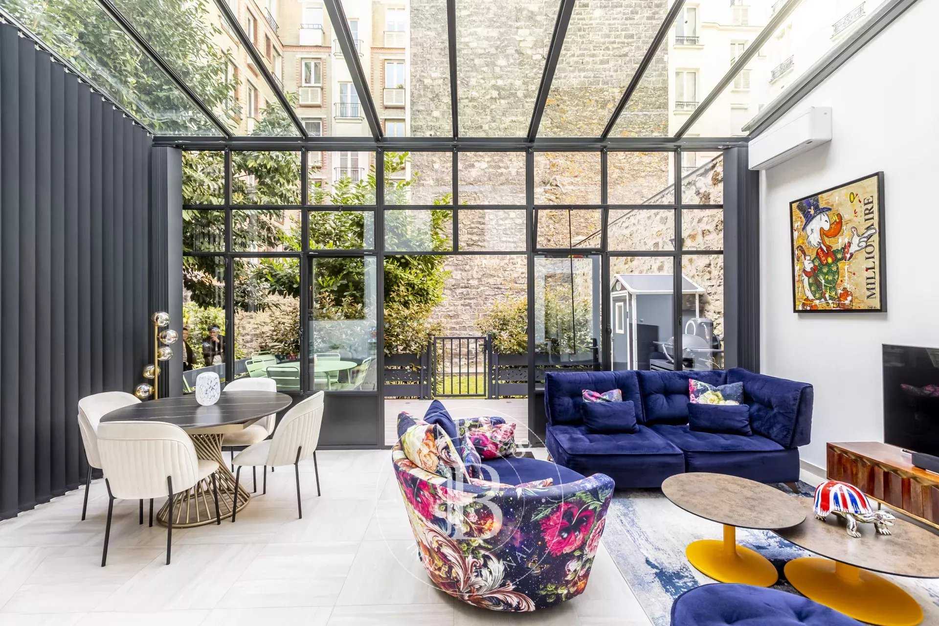 Apartment Paris 75016  -  ref 85837623 (picture 1)