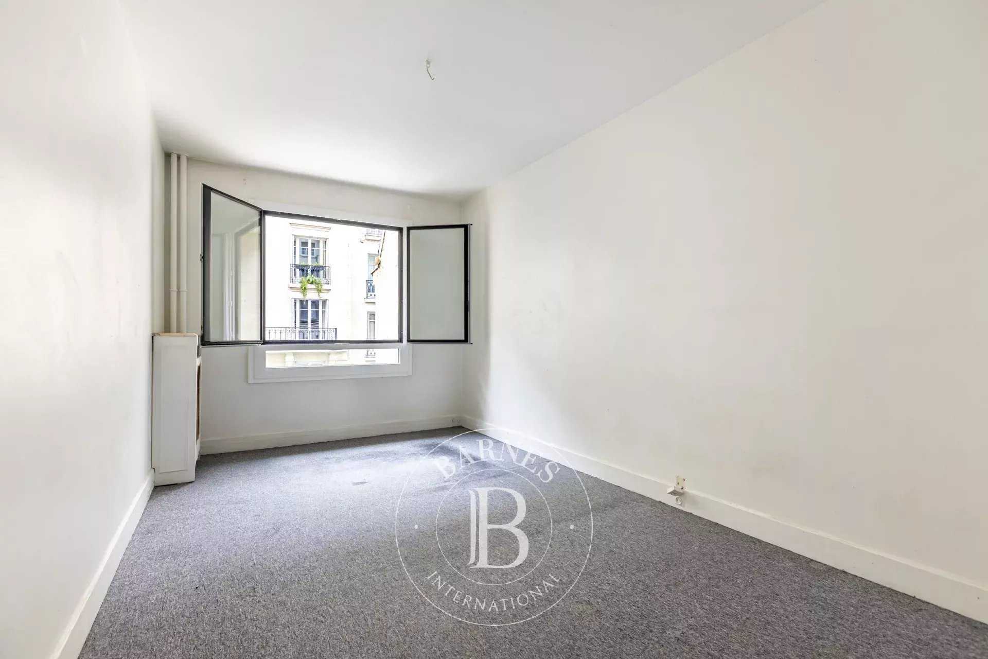 Appartement Paris 75016  -  ref 85912578 (picture 2)
