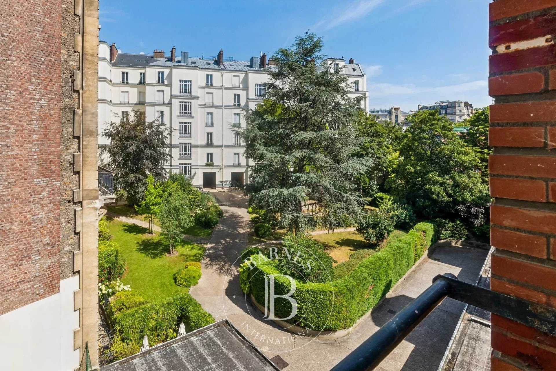 Appartement Paris 75016  -  ref 87139587 (picture 2)