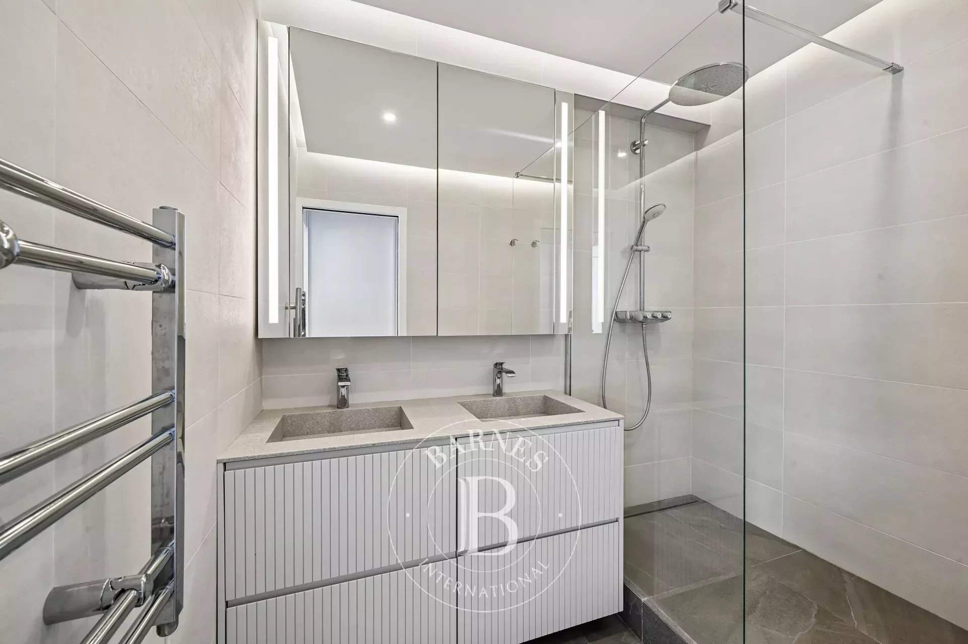 Paris  - Appartement 4 Pi&egrave;ces 2 Chambres - picture 13