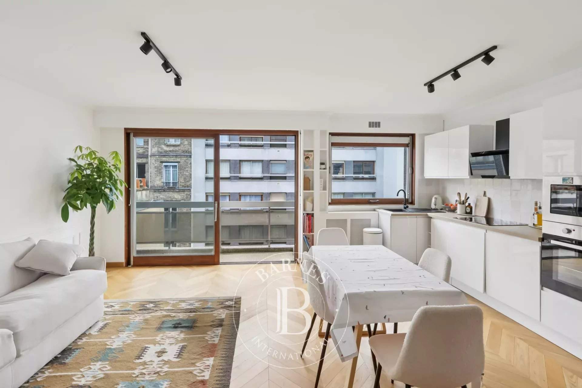 Paris  - Apartment 1 Bedroom - picture 4