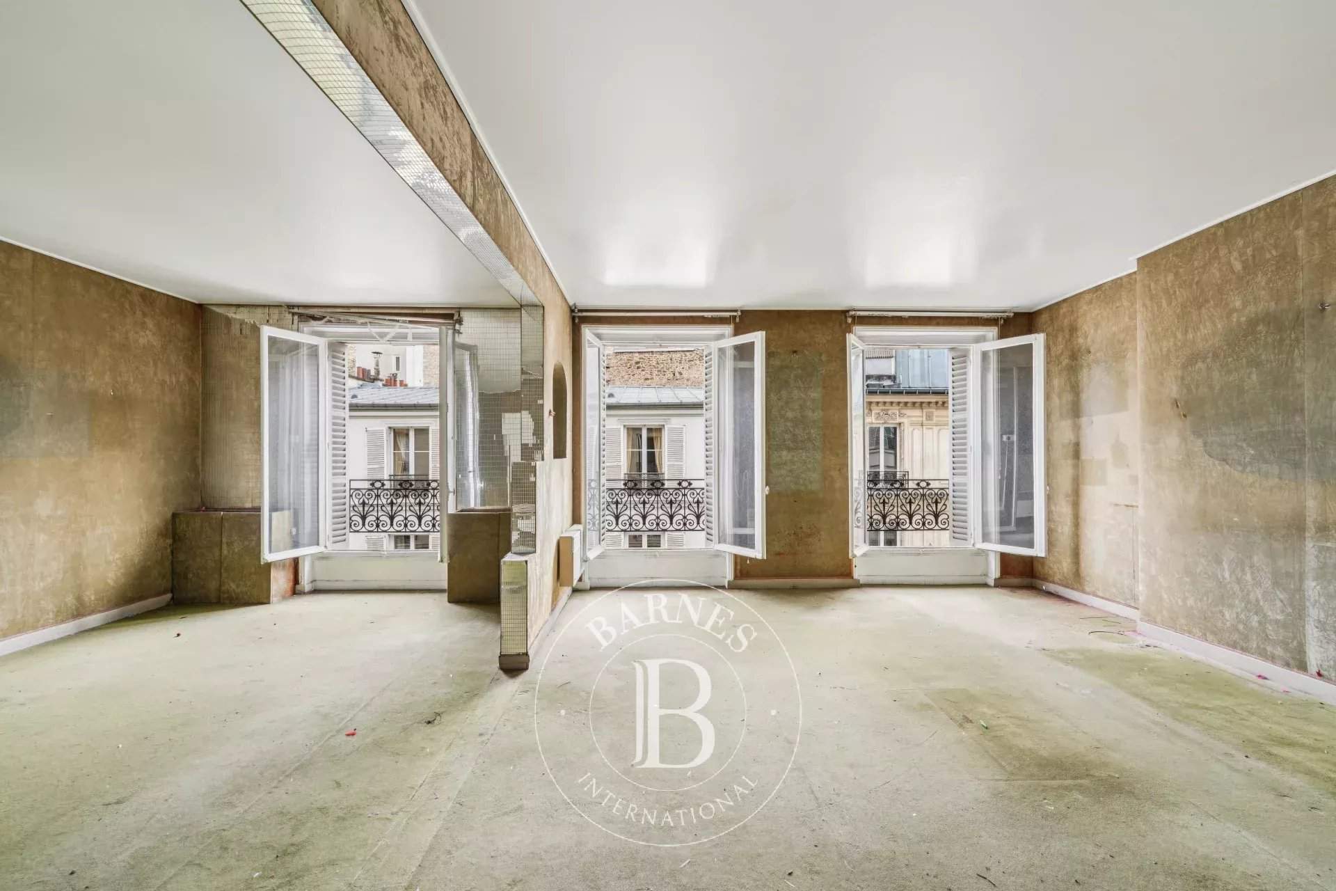 Paris  - Appartement 3 Pi&egrave;ces 2 Chambres - picture 3