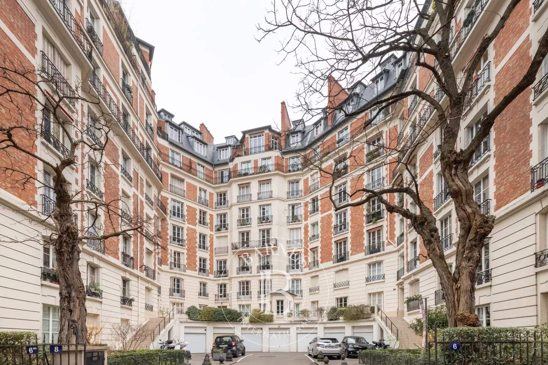 Paris  - Apartment 3 Bedrooms - picture 11