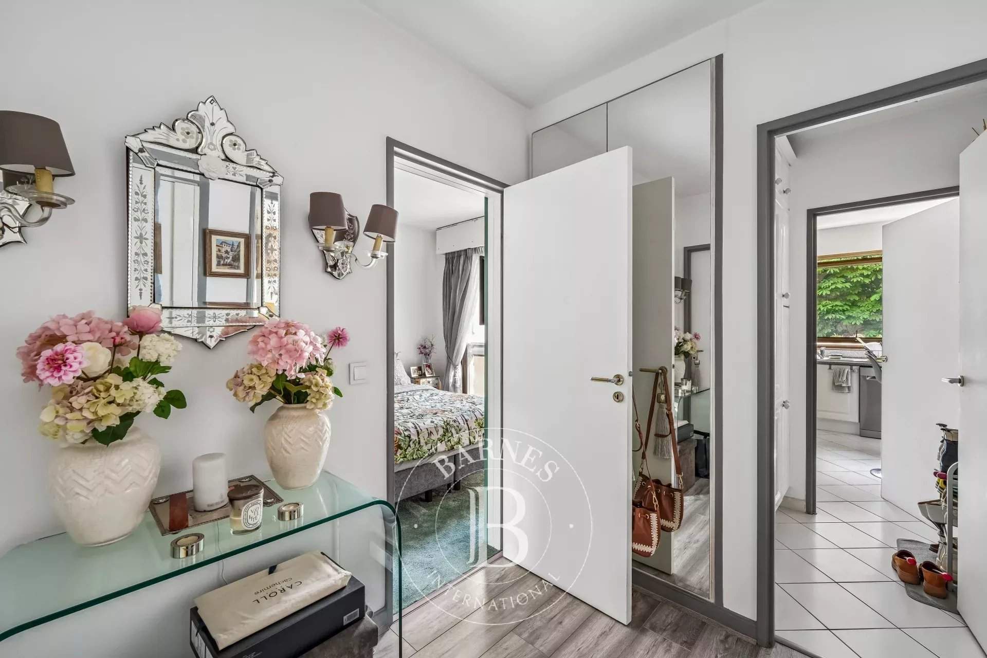 Paris  - Appartement 2 Pi&egrave;ces, 1 Chambre - picture 12