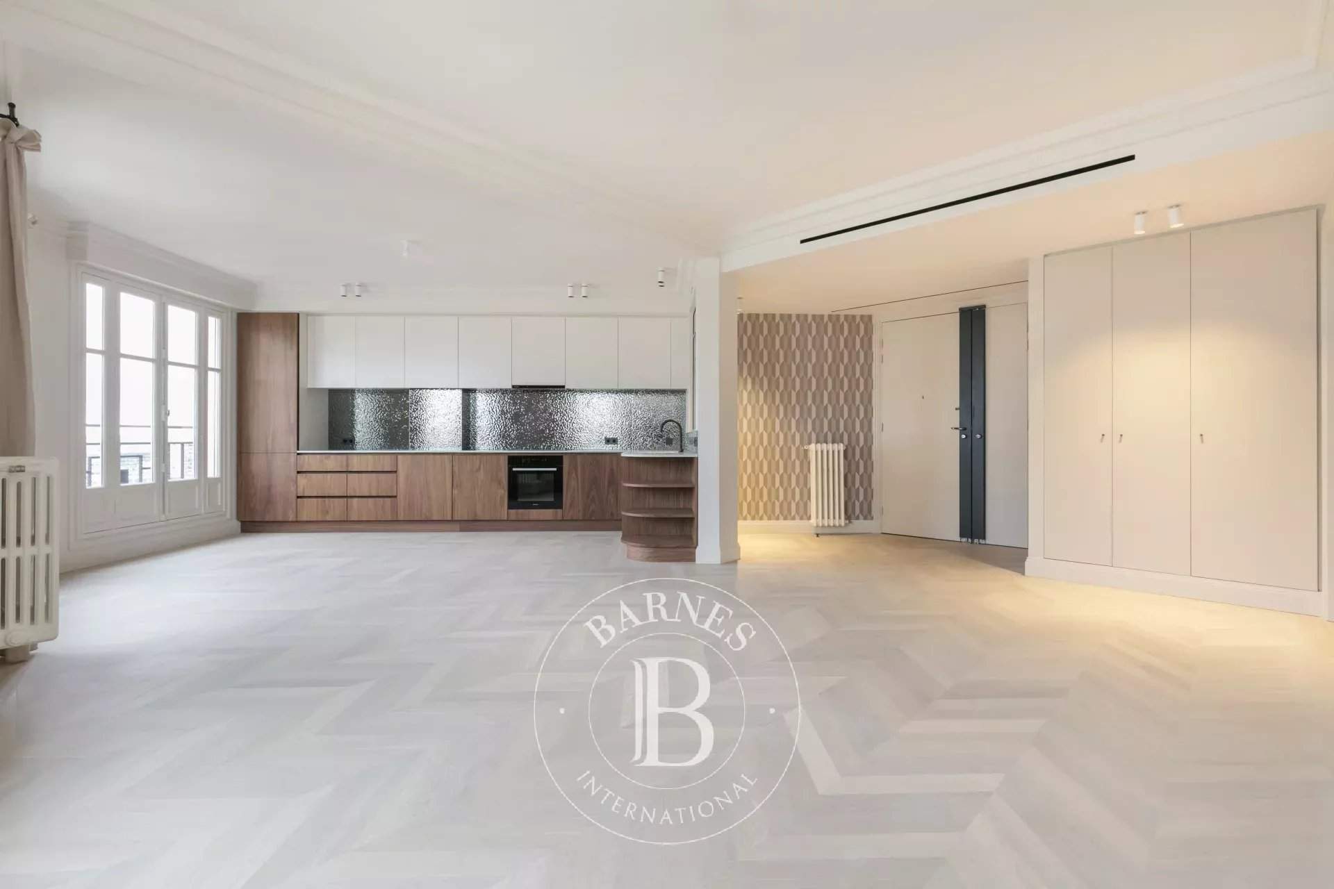 Paris  - Appartement 3 Pi&egrave;ces 2 Chambres - picture 6